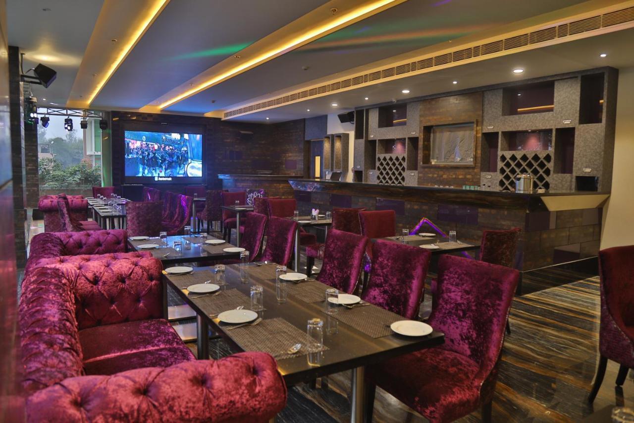 Aveo By Amatra, Gateway To Corbett Hotel Kashipur Екстериор снимка
