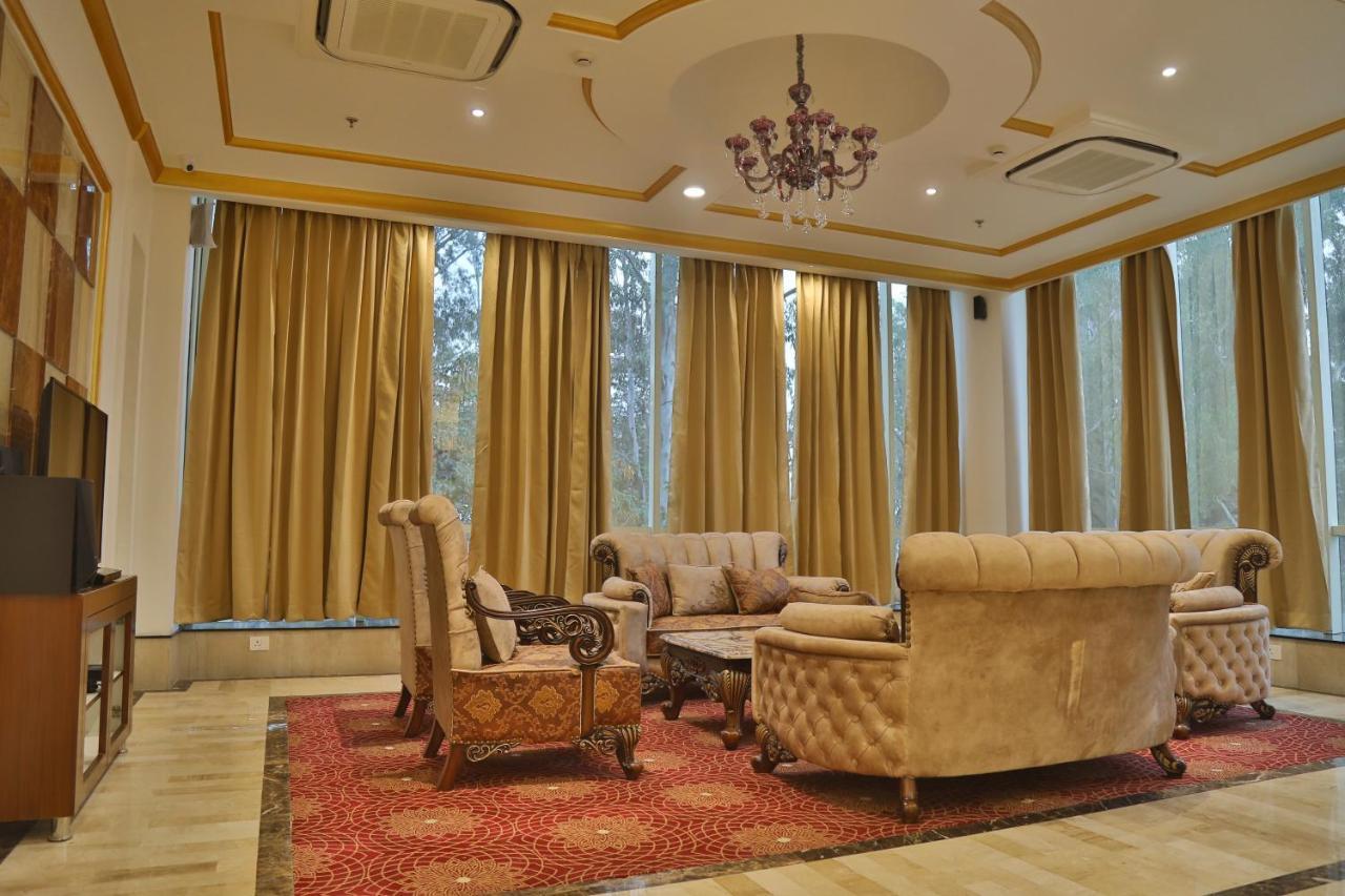 Aveo By Amatra, Gateway To Corbett Hotel Kashipur Екстериор снимка